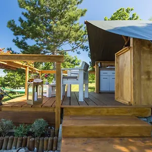 Kamp Romantik - Glamping Labin (Istria)